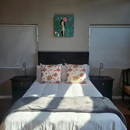 Lady Smith Self Catering Units Appartement Bloemfontein Buitenkant foto