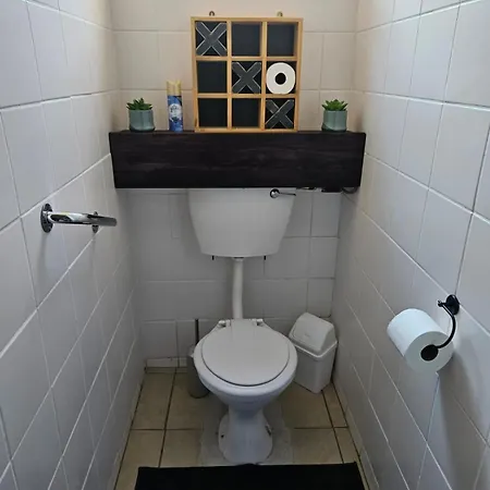 Lady Smith Self Catering Units Appartement Bloemfontein Buitenkant foto
